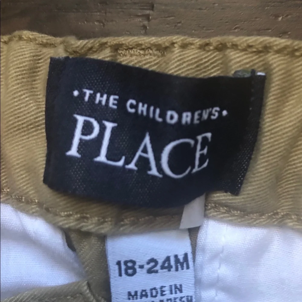 The Children’s Place boys Khakis - NWT